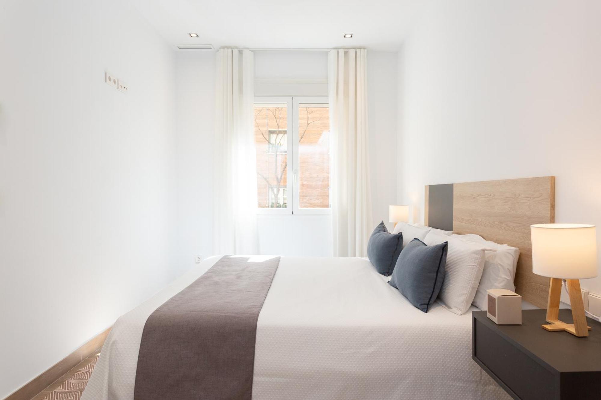 General Oraa - Darya Living Apartment มาดริด ภายนอก รูปภาพ
